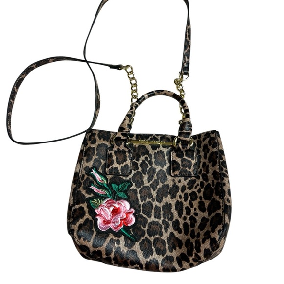 Steve Madden animal print & Pink  Crossbody Bag with Chain Detailing - Picture 1 of 4